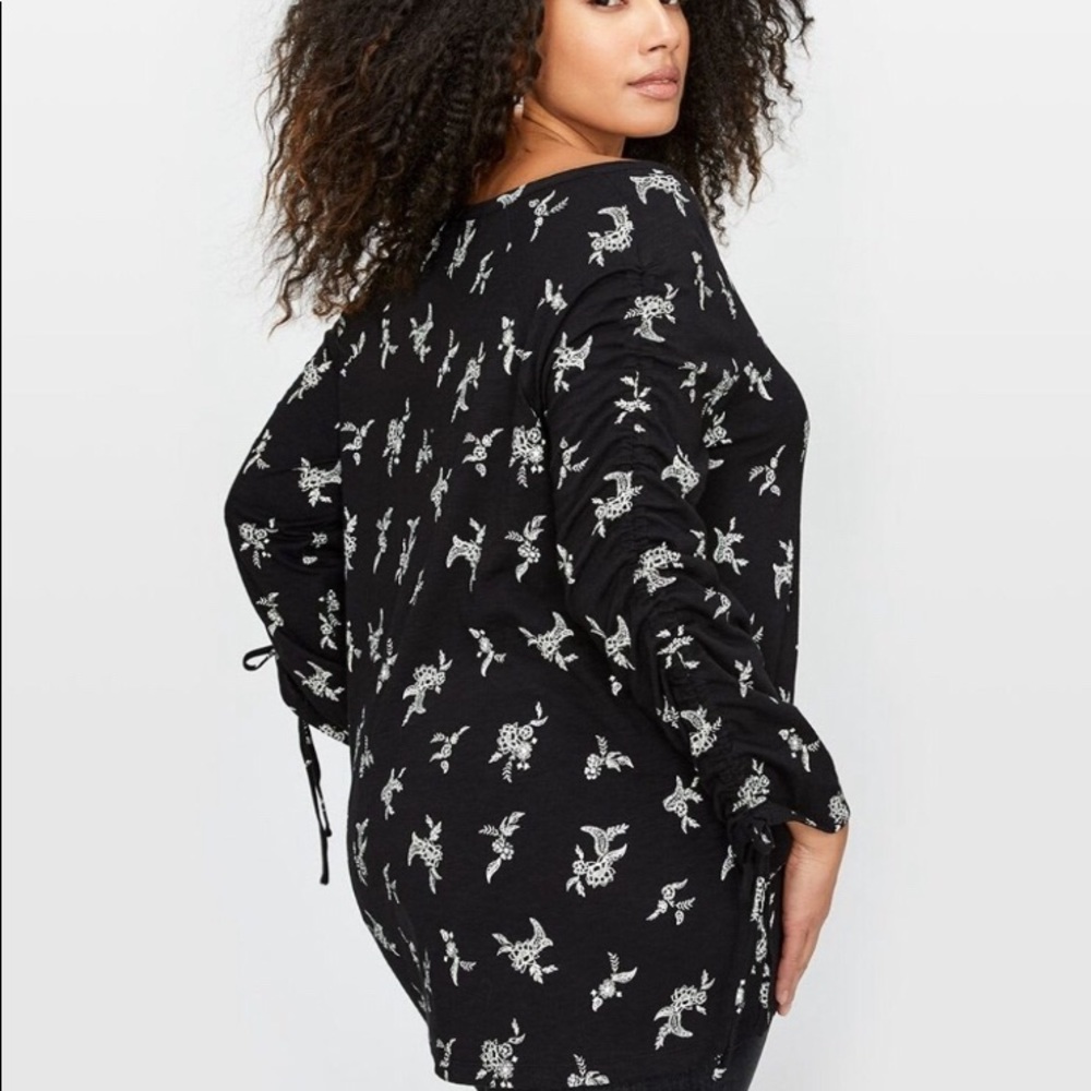 2x Love & Legend adjustable Ruched Sleeve Tunic